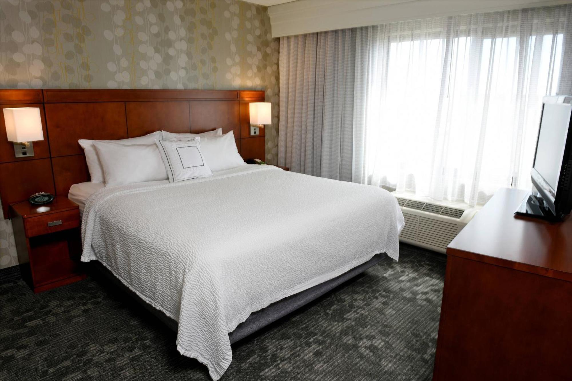 Courtyard By Marriott Sioux Falls Esterno foto